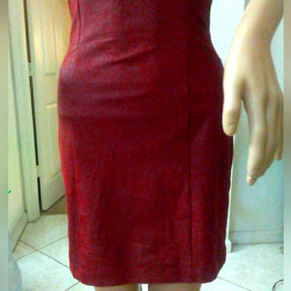 BNWOT SUEDE-LIKE DRESS BY GUESS MARION W/ SILVER DECOR & RHINESTONES SZ 4 BEAUTY - Picture 3 of 11